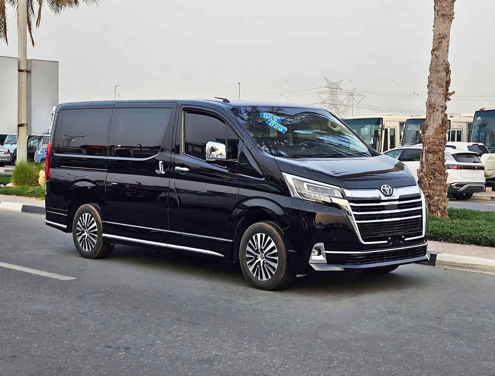 ADDIS ABABA: TOYOTA GRANVIA PREMIUM