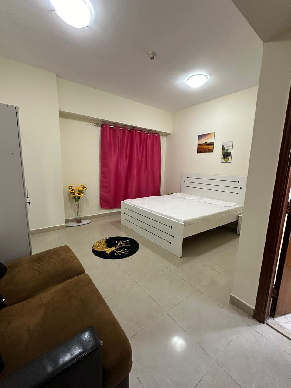 DUBAI: 𝐀𝐩𝐚𝐫𝐭𝐦𝐞𝐧𝐭𝐬/𝐑𝐨𝐨𝐦 𝐀𝐯𝐚𝐢𝐥𝐚𝐛𝐥𝐞 𝐅𝐨𝐫 𝐑𝐞𝐧𝐭