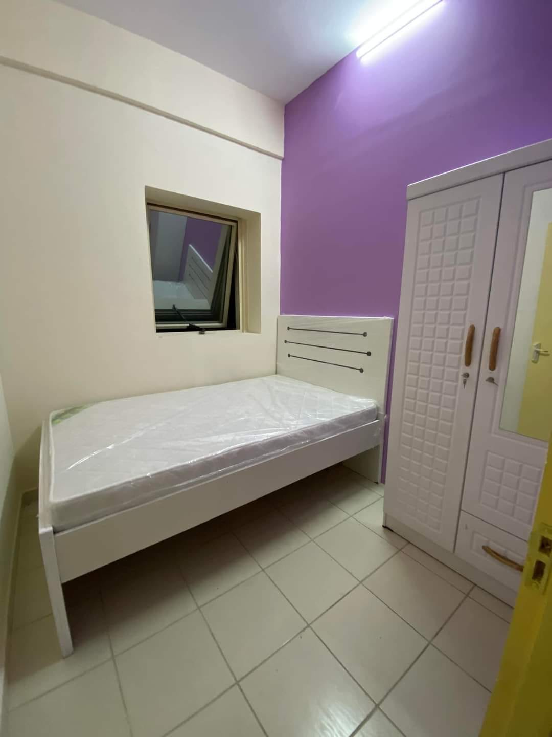 DUBAI: Couple’s Room For Rent