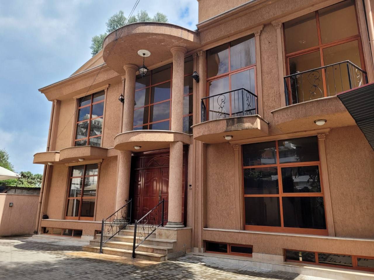 ADDIS ABABA: Apartment For Rent