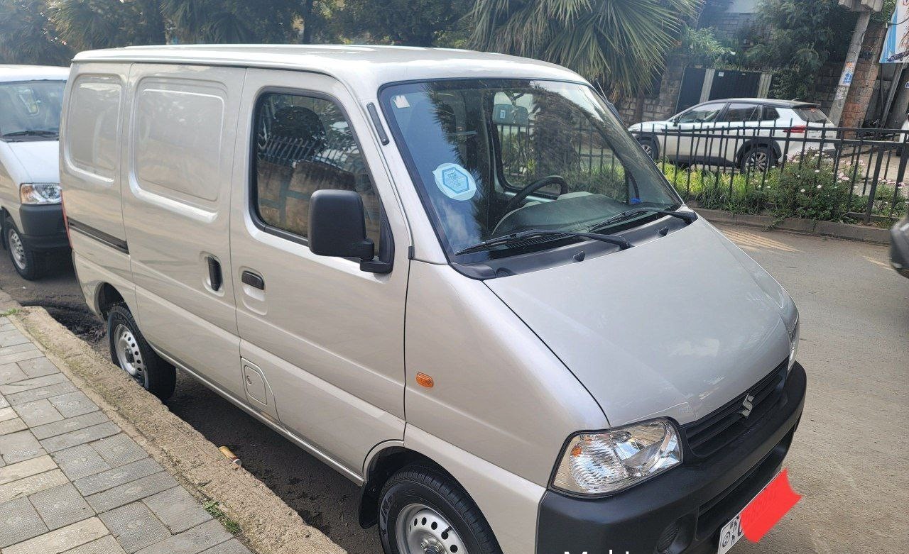 ADDIS ABABA: Suzuki Van for sale . . . Price 1,900,0000 Et birr only
