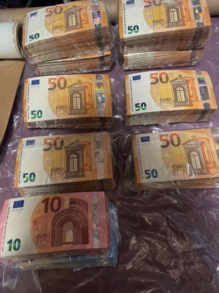1000007573